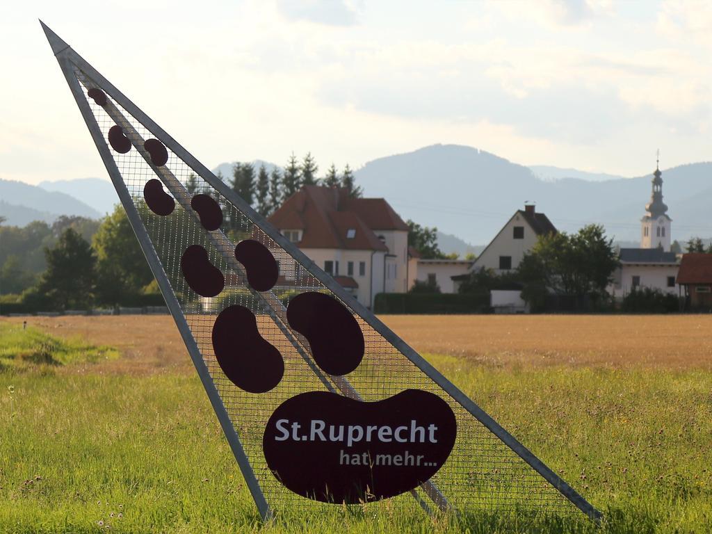 Hotel Locker&Legere Sankt Ruprecht an der Raab Buitenkant foto